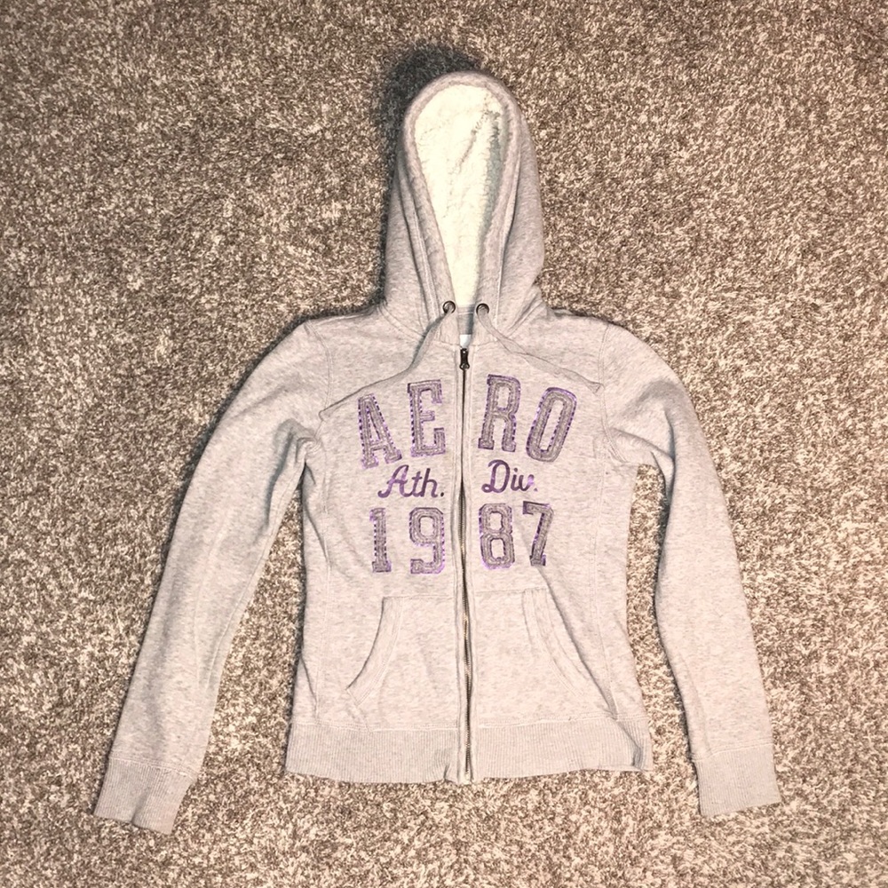 Aeropostale- Light gray zip up